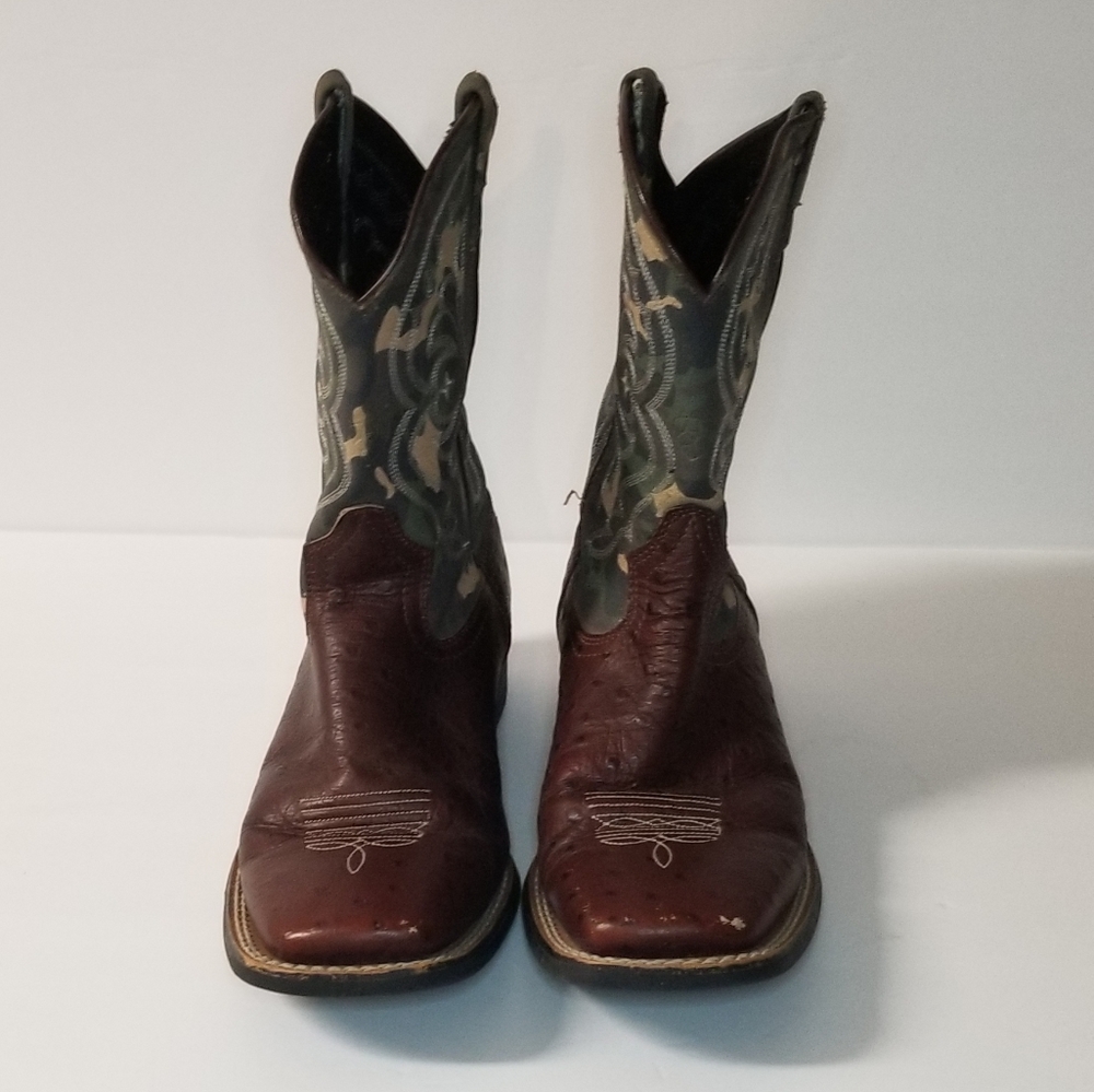 🎄 Ariat Boots